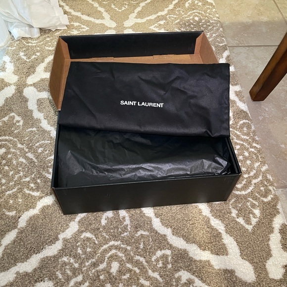 Saint Laurent Black and Cream Espadrilles - Picture 11 of 17